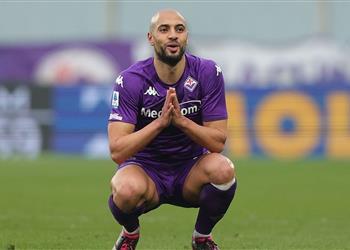 فيورنتينا يمنح أمرابط مهلة نهائية لحسم مستقبله
