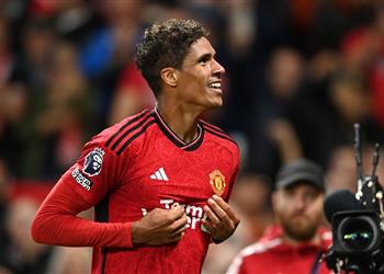 فاران يحسم موقفه من مغادرة مانشستر يونايتد والانتقال إلى الدوري السعودي