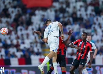 فيديو ميتروفيتش ي سجل هدف الهلال الأول أمام الرائد