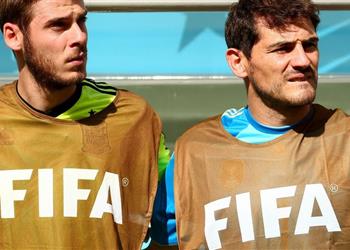 دي خيا وكاسياس ينضمان لقائمة مهاجمي روبياليس نرجسي وما يفعله عار