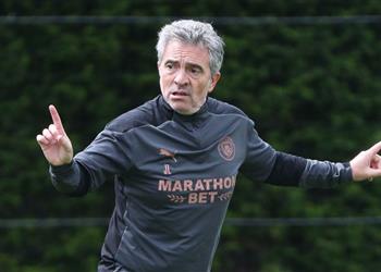 مساعد جوارديولا يعلق على جاهزية برناردو سيلفا واقتراب لاعب مانشستر سيتي من ليفربول