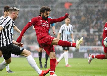 لاعب ليفربول السابق تقارير اتحاد جدة محاولة من السعودية لإلهاء محمد صلاح قبل مواجهة نيوكاسل