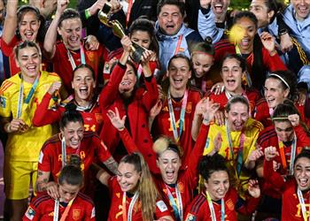 بعد تصرفه المشين خطوة تصعيدية من لاعبات منتخب إسبانيا ضد روبياليس