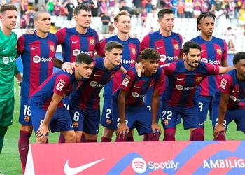 موندو ديبورتيفو الدوري السعودي قد ينقذ مدافع برشلونة المنبوذ