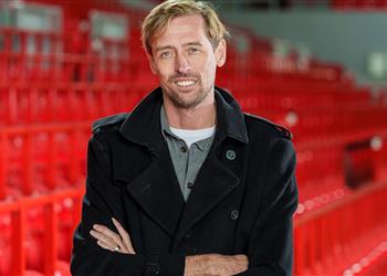 كراوتش يوجه رسالة تحذيرية إلى ليفربول بسبب محمد صلاح