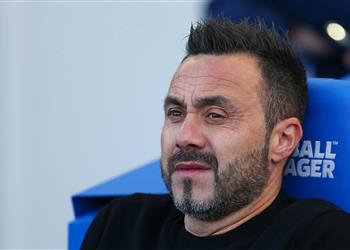 دي زيربي رغم السقوط بثلاثية أمام وست هام فخور بأداء برايتون ولا أفكر إلا في وظيفتي