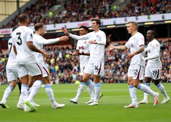 الاعتداء على حافلة أستون فيلا بعد الفوز ضد بيرنلي في الدوري الإنجليزي