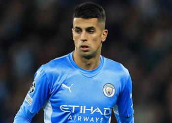 سكاي تمت كانسيلو سينتقل إلى برشلونة