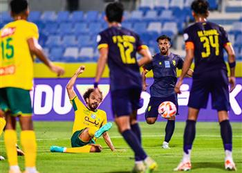 فيديو محمد شريف يشارك في تعادل الخليج أمام الحزم بـ الدوري السعودي
