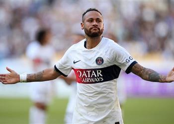 فيديو نيمار وأسينسيو يقودان باريس سان جيرمان للفوز على جيونبوك ومشاركة هدف الأهلي