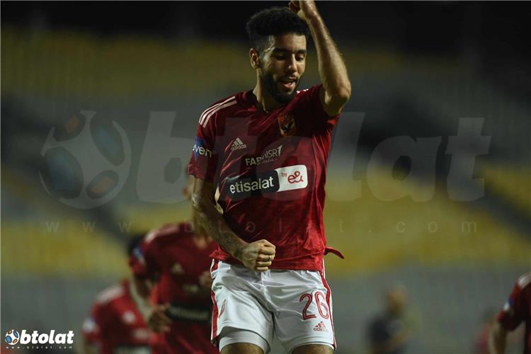أحمد القندوسي لاعب الأهلي