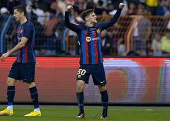 برشلونة يعمل على حل أزمة جافي قبل نهاية الانتقالات