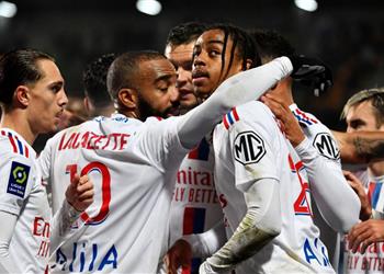 باريس سان جيرمان ينافس تشيلسي على صفقة فرنسية