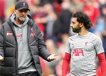 لخلافة محمد صلاح ثنائي برشلونة على طاولة ليفربول