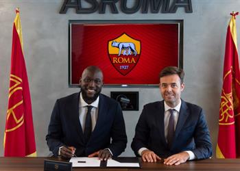 رسمي ا روما ي علن التعاقد مع روميلو لوكاكو