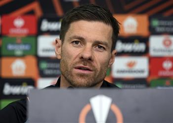 رسمي ا باير ليفركوزن يحسم مصير تشابي ألونسو