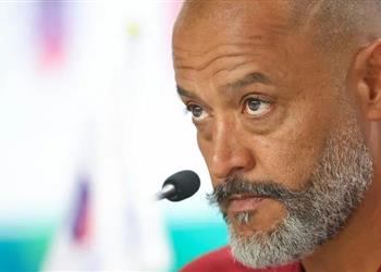 نونو سانتو يعلن موقف عبد الرزاق حمد الله وفابينيو من مباراة اتحاد جدة والهلال