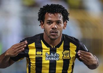 رومارينيو بعد توديع اتحاد جدة البطولة العربية يجب أن نرفع رؤوسنا