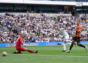 هاري كين يسجل سوبر هاتريك ويقود توتنهام لاكتساح شاختار بخماسية ودية