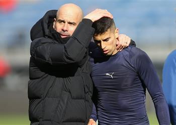 جوارديولا يوضح سبب غياب كانسيلو عن مواجهة آرسنال في الدرع الخيرية