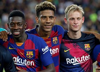 يوفنتوس يصارع مانشستر يونايتد على ضم لاعب برشلونة الأسبق