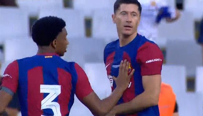 بالفيديو | هدف برشلونة الاول في مرمي توتنهام بكاس خوان جامبر .. ليفاندوفسكي 1 l