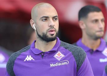 تين هاج يرفض تأكيد انتقال أمرابط إلى مانشستر يونايتد