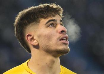 ريال بيتيس يواجه مشكلة في التعاقد مع الزلزولي من برشلونة