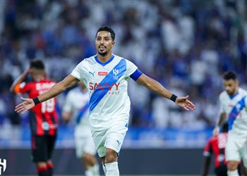 فيديو الدوسري يسجل هدف الهلال الرابع أمام اتحاد جدة