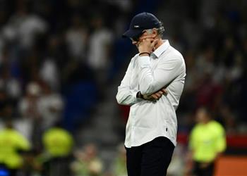 رسمي ا ليون يعلن إقالة لوران بلان بعد 4 جولات