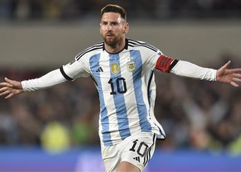 تشكيل الأرجنتين أمام بوليفيا في تصفيات كأس العالم 2026 موقف ميسي