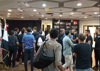 بالصور توافد الحكام على اتحاد الكرة اعتراض ا على نظام بيريرا والاستعانة بالشرطة