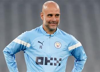 جوارديولا يعود إلى مانشستر سيتي بعد تعافيه من جراحة الظهر