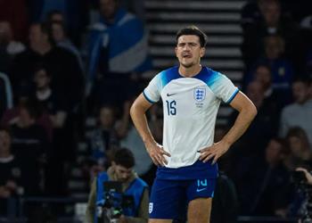 ماجواير يكسر صمته بشأن الانتقادات أخفف الضغط عن زملائي وأتحمله على عاتقي