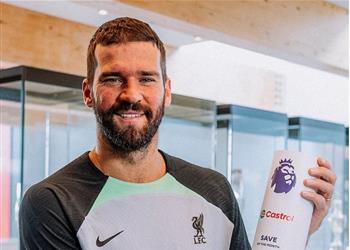 أليسون يفوز بجائزة أفضل تصدي في الدوري الإنجليزي خلال أغسطس