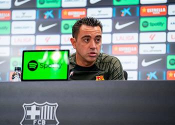 تشافي يسخر من ترشحه لجائزة ذا بيست ويصر ح الزلزولي اتخذ قرار رحيله بنفسه