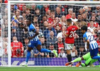 فيديو برايتون يهزم مانشستر يونايتد بثلاثية في عقر داره بـ الدوري الإنجليزي