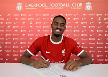 بايرن ميونخ يوضح سبب الموافقة على رحيل جرافنبرخ إلى ليفربول