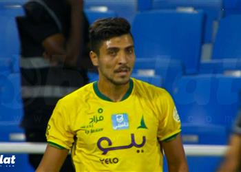 فيديو محمد شريف يسجل هدف الخليج الثالث أمام الشباب