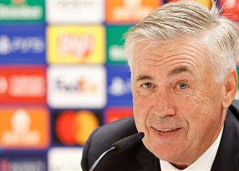 أنشيلوتي يعلن موعد عودة فينيسيوس ويعلق على ترشيح مانشستر سيتي للفوز بدوري الأبطال