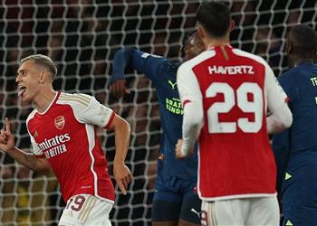 فيديو آرسنال يكتسح آيندهوفن برباعية في بداية مشواره بـ دوري أبطال أوروبا