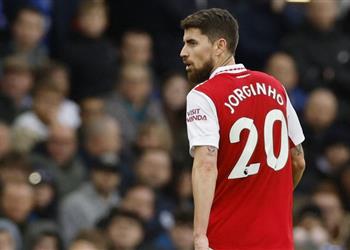 جورجينيو عن منافسة آرسنال على لقب الدوري الإنجليزي ليست سهلة