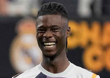 كامافينجا أريد الفوز بكل البطولات لأنني لاعب لـ ريال مدريد