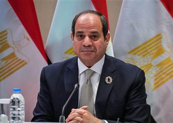 فيديو لمنع رحيلهم السيسي يطالب وزير الرياضة بمضاعفة مكافآت الأبطال الرياضيين