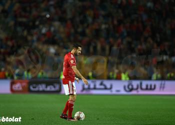 علي معلول يوضح سبب طريقة احتفاله بالأهداف وأفضل مبارياته مع الأهلي