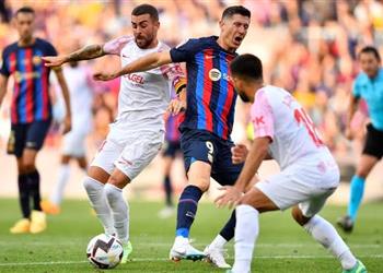 القناة الناقلة لمباراة برشلونة وإشبيلية اليوم في الدوري الإسباني