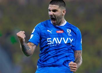 فيديو كوليبيالي وميتروفيتش يسجلان هدفين لـ الهلال أمام الشباب في الدوري السعودي