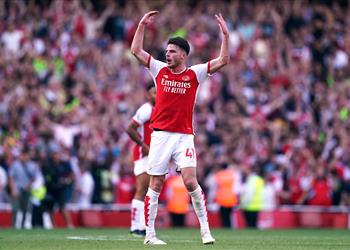 ديكلان رايس كان علينا الفوز أمام مانشستر يونايتد بعد نتائج مانشستر سيتي