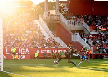 فيديو في 3 دقائق خوسيلو وتشواميني يسجلان هدفين لـ ريال مدريد أمام جيرونا