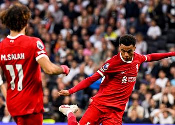 فيديو جاكبو يسجل هدف تعادل ليفربول أمام توتنهام